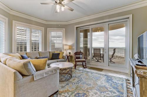 OceanBreeze Escape, OceanPlace Resort next to Ritz