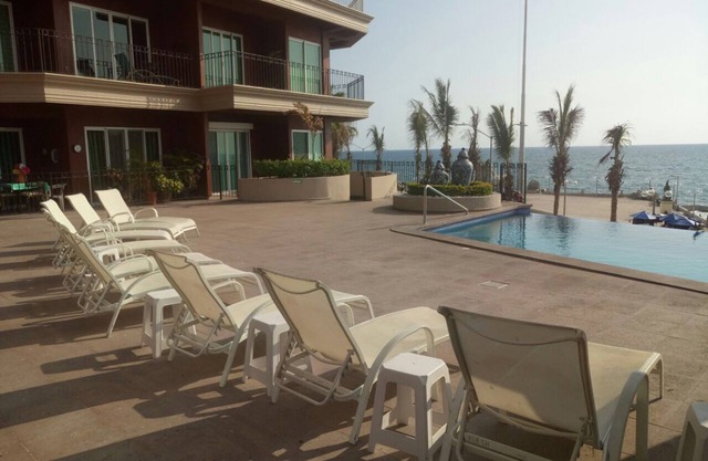 3 dormitorios, 2800 pies cuadrados, condominio con vista al mar en el histórico Mazatlán