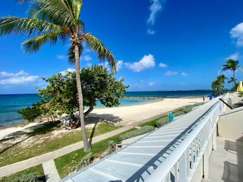 Oceanfront 3-BR Condo with Large Beachfront Terrace