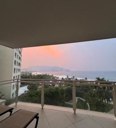 Oceanfront Condo in Ixtapa, Zihuatanejo