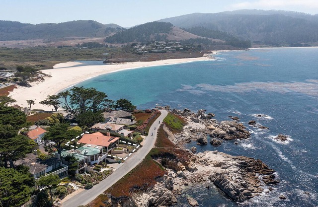 Oceanfront Expansive Views on Scenic Point