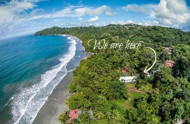 Oceanfront Hotel Verde Mar direct access to the beach