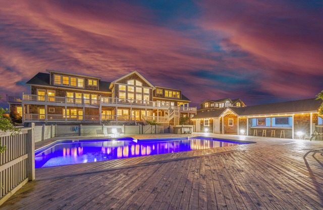 Oceanfront Mega-Estate | 32BR - 6 Acres| Pool, Game Room, Theatre, Wild Horses