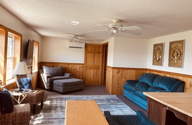 Oceanfront mid-coast Maine Getaway!
