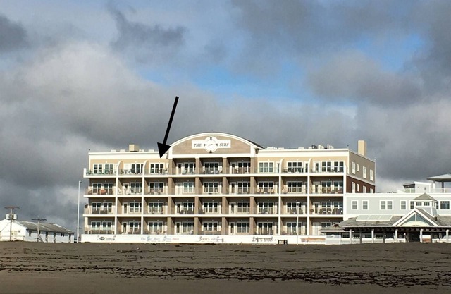 Oceanfront,Penthouse, spectacular views,elevator