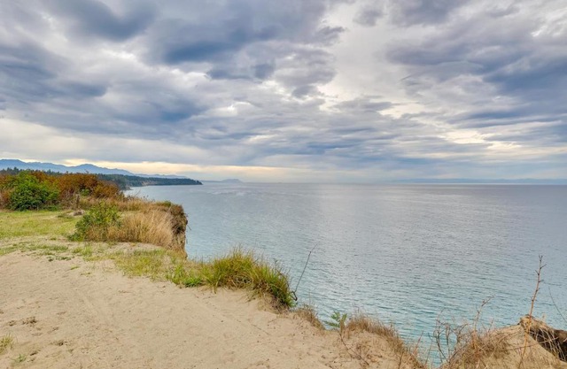 Oceanfront Port Angeles Home with Mountain View!