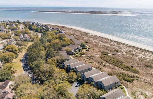 Oceanfront Villa Condo - Private Beach