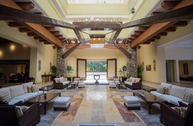 Xmas Dec 20-27 - OCEANFRONT 3-BR Penthouse in a 5 star Resort in Puerto Vallarta