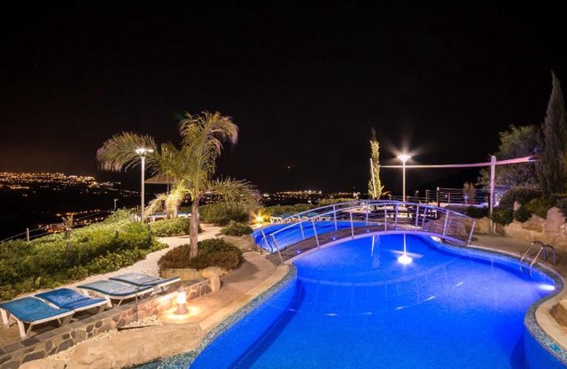Oceania & Panorama Villas