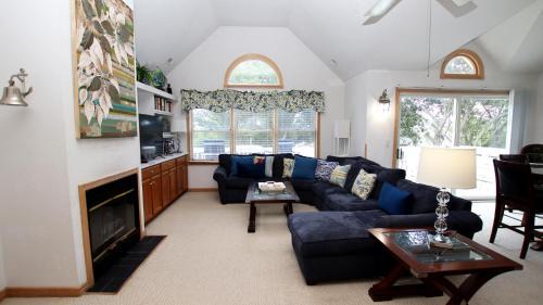Oceanside, Community Pools, Community Tennis, Hot Tub, 13, Tree Tops