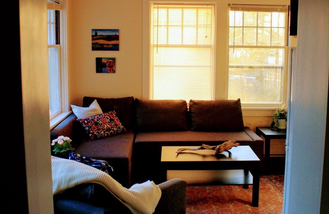 Oceanside Vacation Cottage