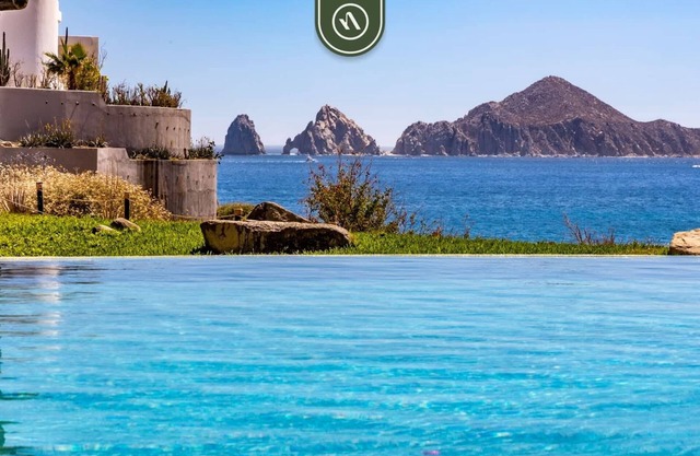 Oceanview Condo in Cabo with Beach - Pool