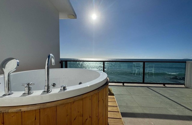 Oceanview Family Suite with Jacuzzi on Corcega Beach