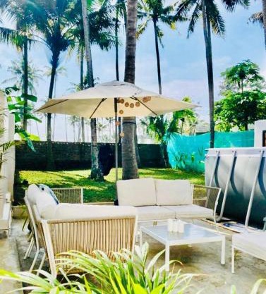 Oceany Pool Home