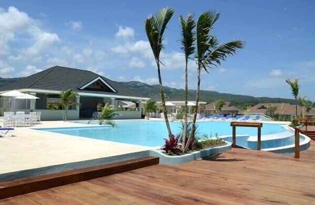 Ocho Rios Villa at The Palms