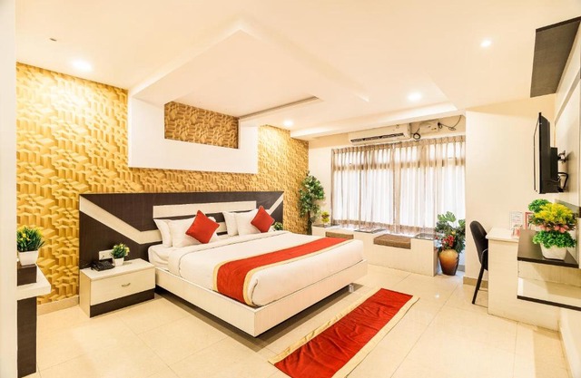 Octave Nest Inn