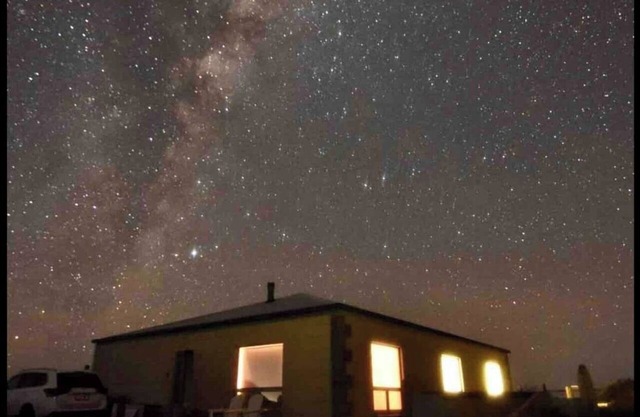Off the grid accommodation in a Beautiful slice of Paradise