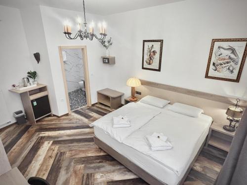 OH Apartments & Rooms