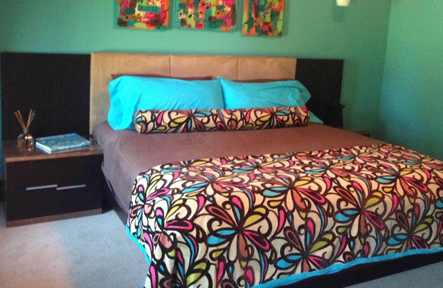 OK40 Ranch Hacienda Bed & Breakfast, RETRO Bedroom