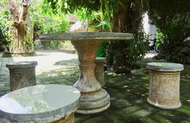 Oka Homestay