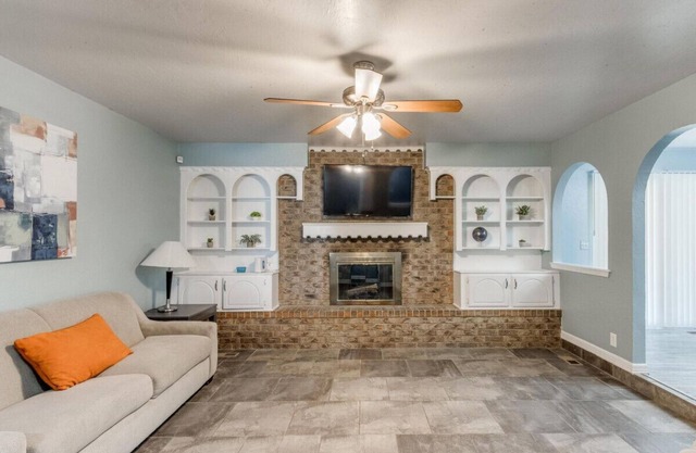 OKC - NW 91st · Private Home | Quiet Neighborhood | Pet-Friendly