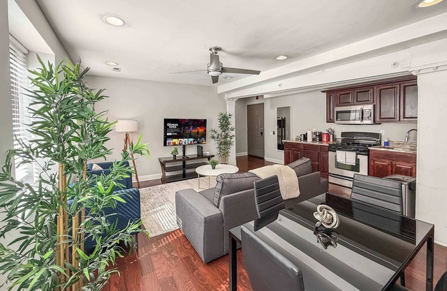 Old City Gem | Chic 2BR Retreat with Modern Comfort