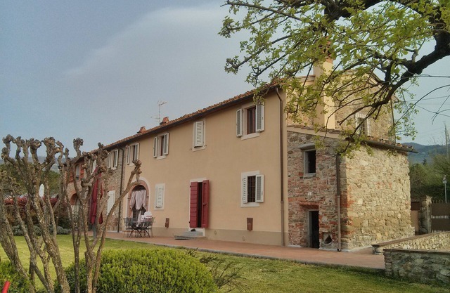 Antigua casa de labranza en la Toscana