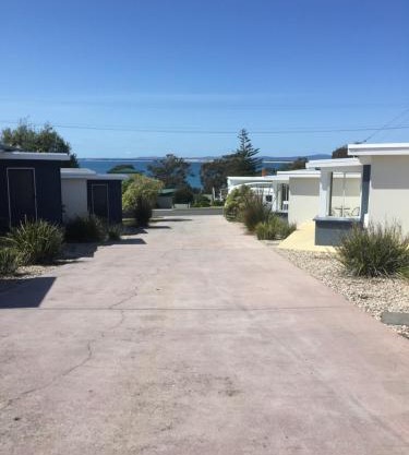 Old Pier Apartments