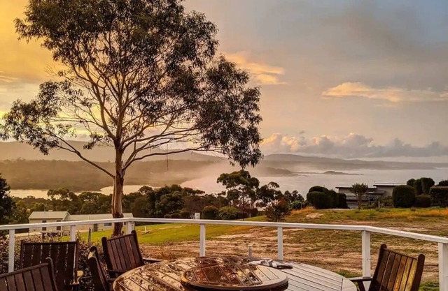Old Salty. (Airbnb)