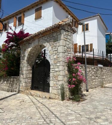 Old Town Hotel Dhermi