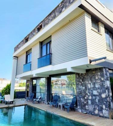 OLDSKOOL VILLAS 15 minutes walk to LARA beach