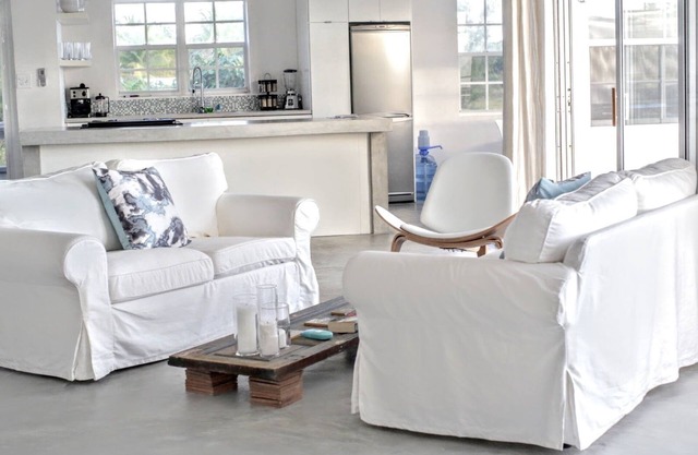 Oleander Gardens Beautiful Modern junto a Cove Resort-SIN DAÑOS DE DORIAN