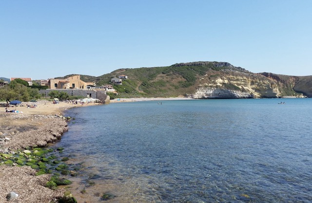 Dos habitaciones en 10 minutos del mar