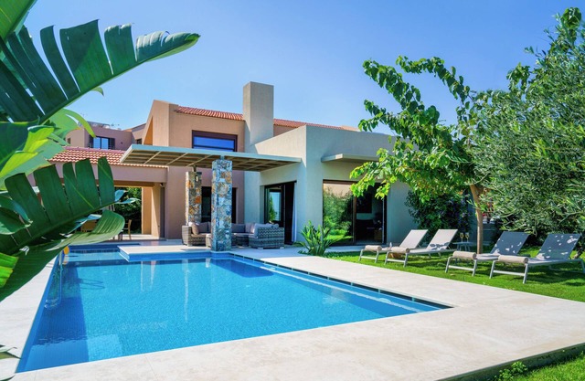 Olimpia Villas l Luxury Villas with private pools