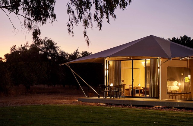 Olio Bello Lakeside Glamping
