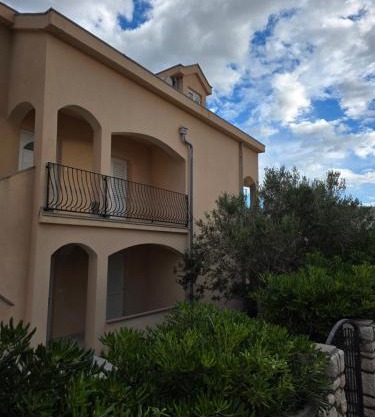 Olive garden Pag apartment
