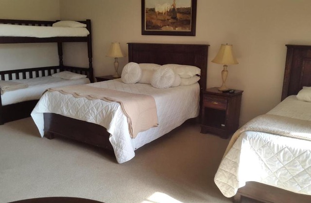 Olive Hill Country Lodge