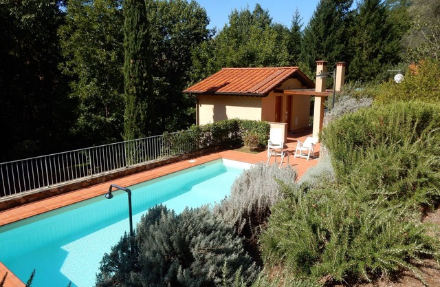 Oliveto Cottage