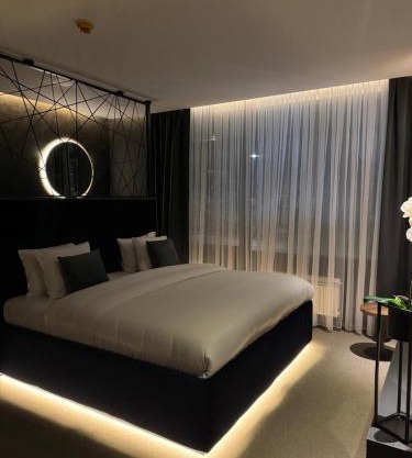 Olivia Rooms