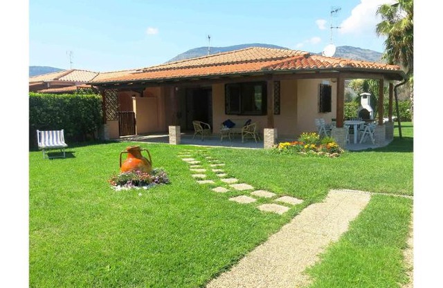 Olmy - Villa 550mt dal mare