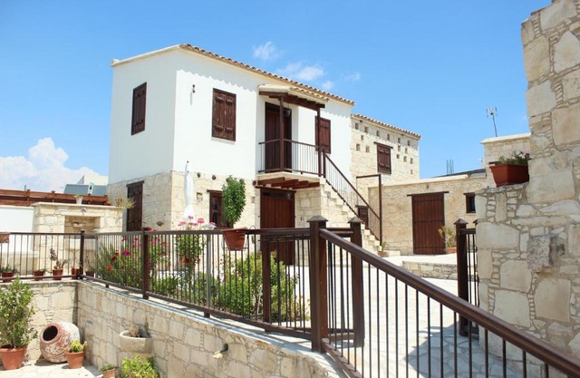 Olympia Traditional Houses