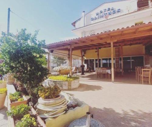 OLYNTHOS Hotel