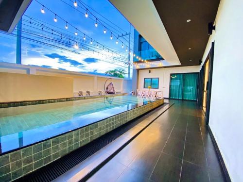 Om Luxury Villa