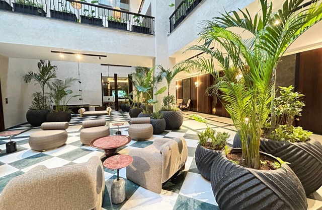Omaya Suites