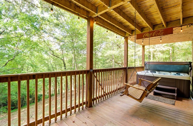 On Fightingtown Creek: Forested McCaysville Cabin!