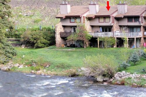On Gore Creek, Pet Friendly, Steps from Free Bus Stop & Great Value