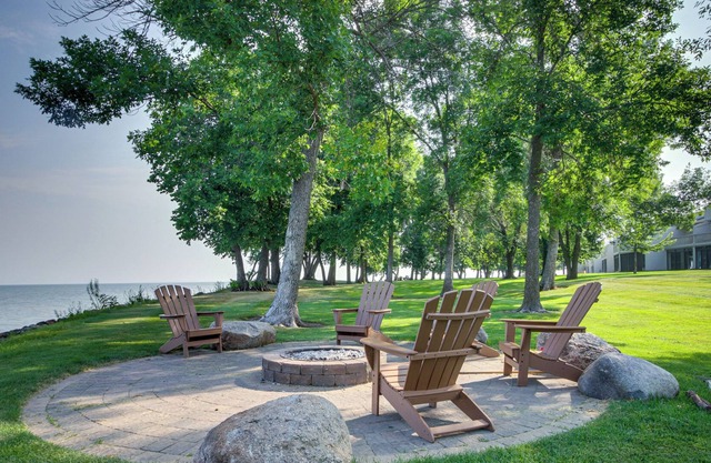 Onamia Waterfront Vacation Rental w/ Pool Access!