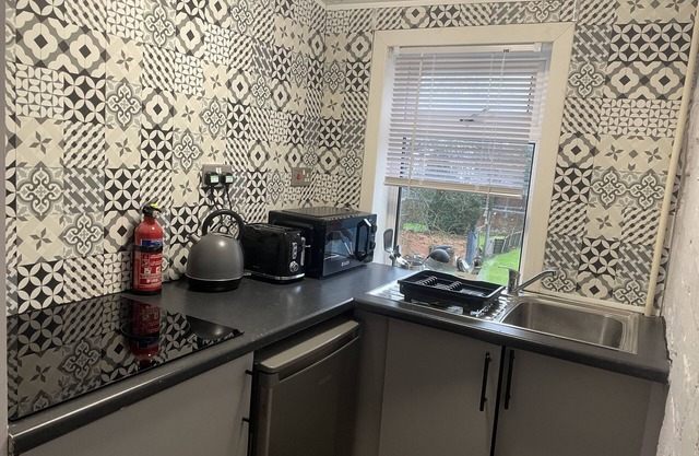 One bed apartment,Belvidere Rd, Bellshill.