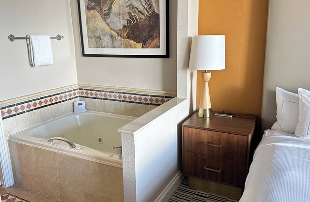 One bedroom 2beds suite in Las Vegas Next to Las Vegas Festival grounds