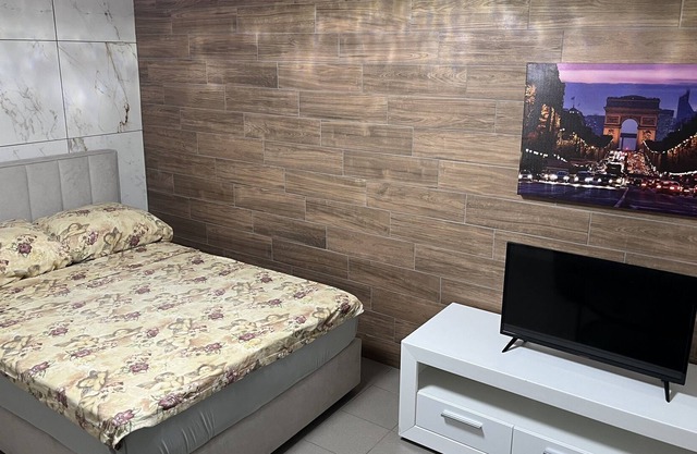 One Bedroom Apartment